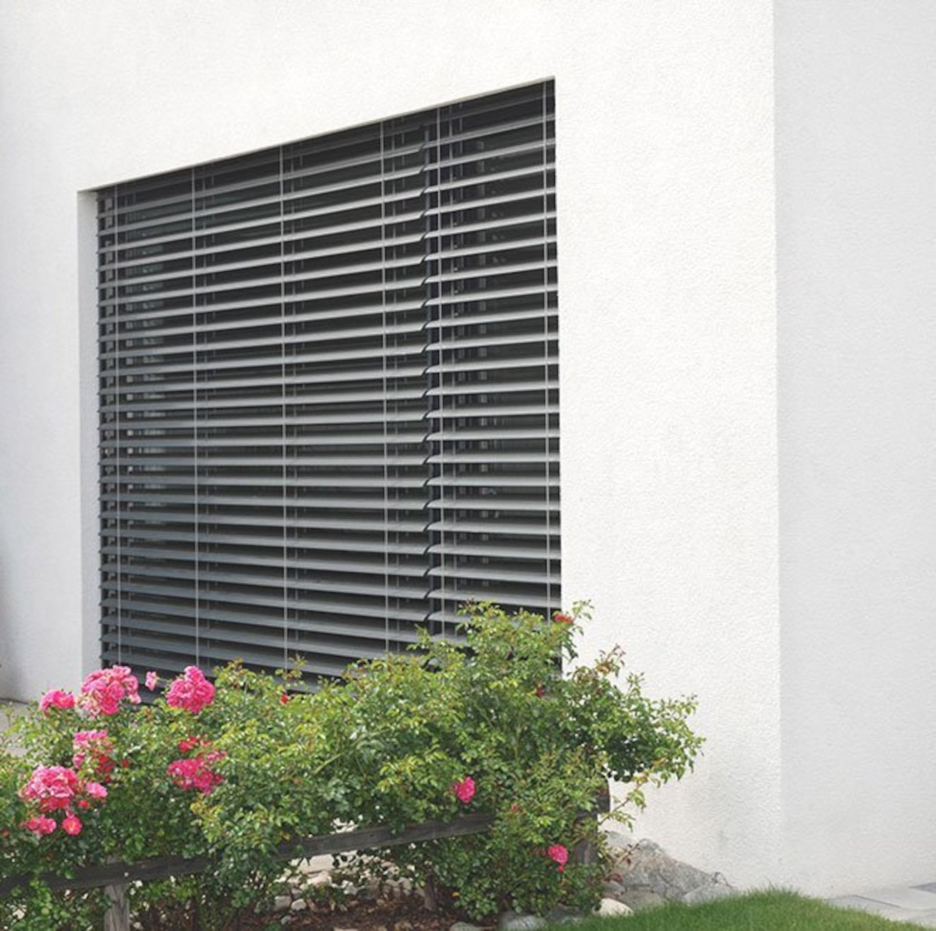 Rollläden und Raffstores